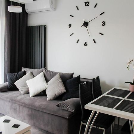 Apartament Wroclaw Centrum Galeria Magnolia Breslávia Exterior foto